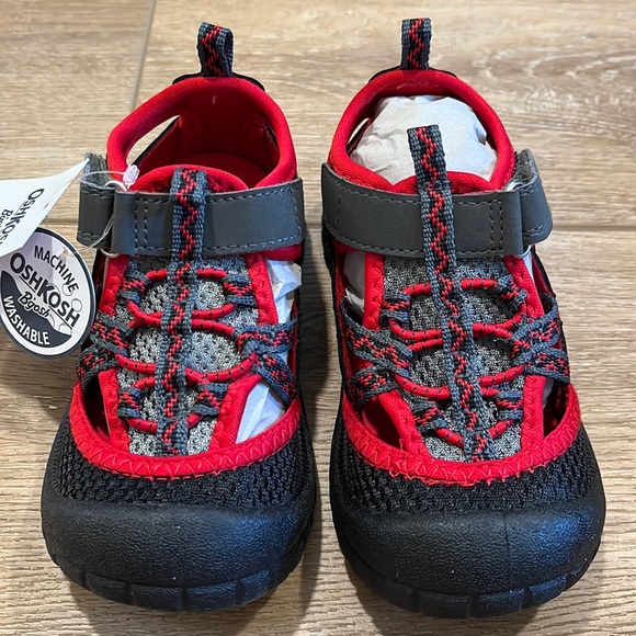 OshKosh B'gosh Other - NWT OshKosh B'gosh Sandals - Water Shoes - Red Black Size 8 Boys